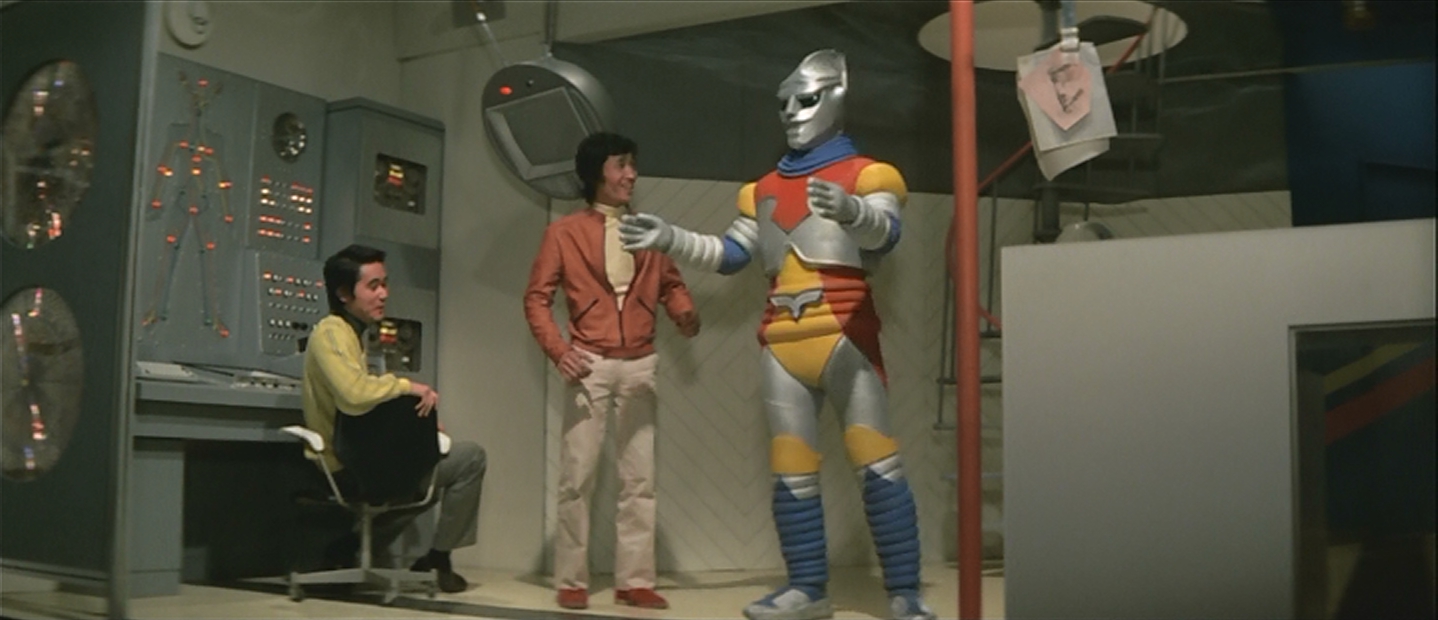 Jet Jaguar, the first robot colored with crayon